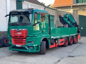 Fuhrpark - 102 4-Achs Pritsche mit Ladekran