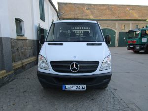 Fuhrpark - 103 Mercedes Benz 2-Achs-Pritsche mit Ladekran