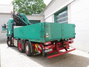 Fuhrpark: 104 Scania 3-Achs Ladekran