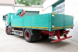 galerie-106-man-2-achs-ladekran-02