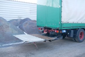 galerie-85-man-2-achs-planen-lkw-mit-unterfahrbordwand-06